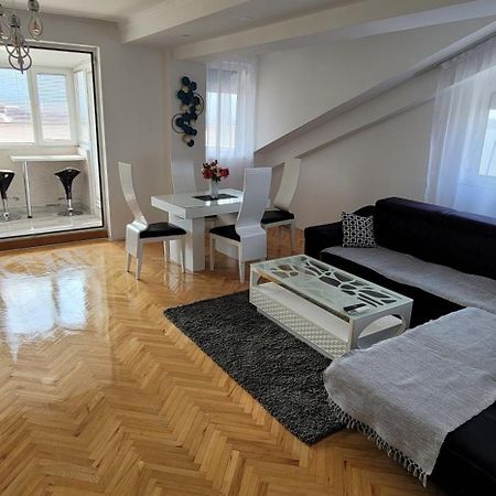 Ristevski Apartments Охрид Экстерьер фото