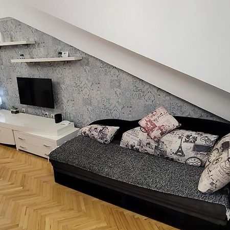 Ristevski Apartments Охрид Экстерьер фото