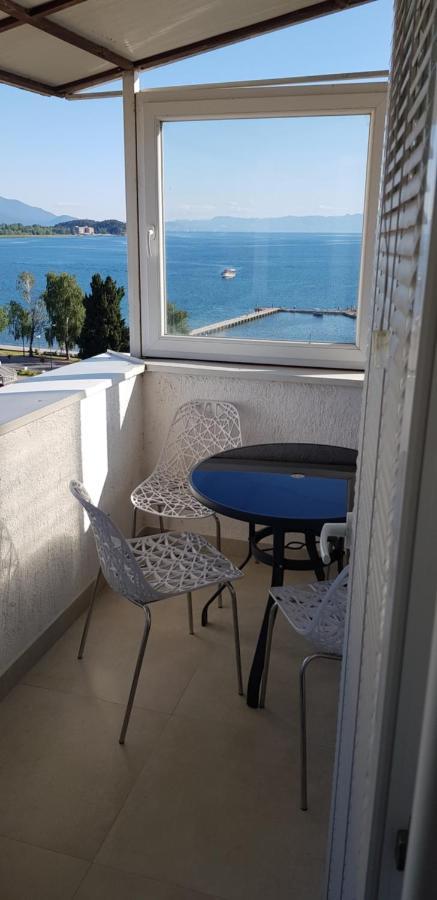 Ristevski Apartments Охрид Экстерьер фото