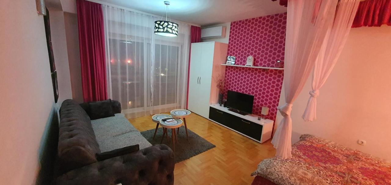 Ristevski Apartments Охрид Экстерьер фото